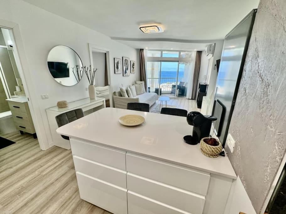 Amazing Apartment In Las Americas Playa de las Américas Exterior foto