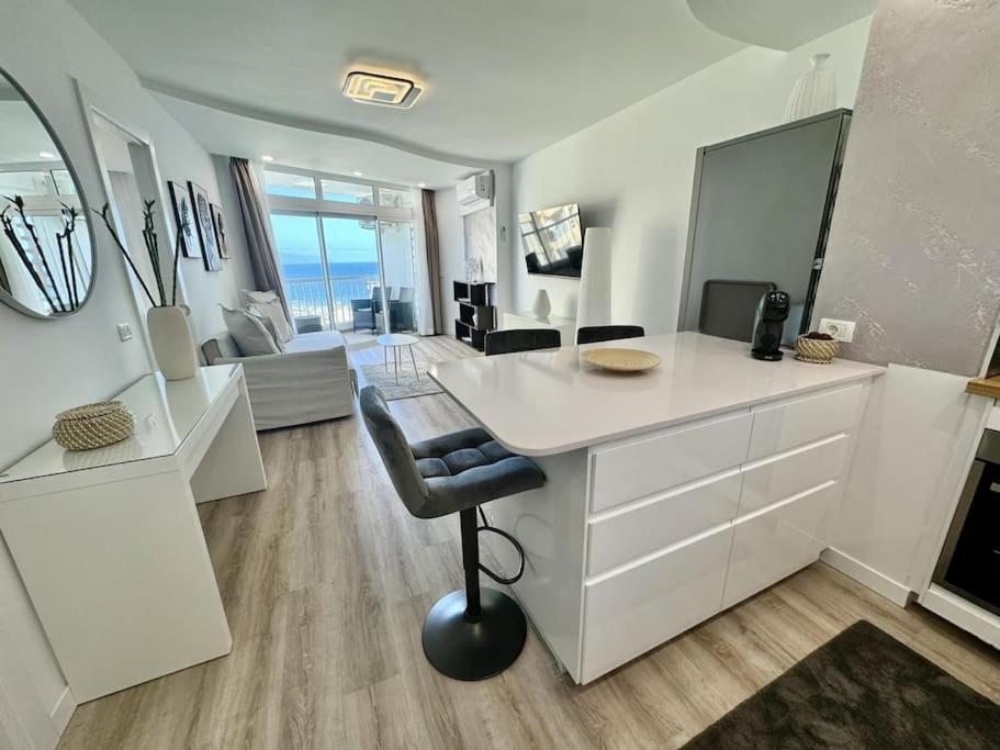 Amazing Apartment In Las Americas Playa de las Américas Exterior foto